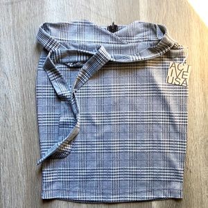 Never worn skirt houndstooth